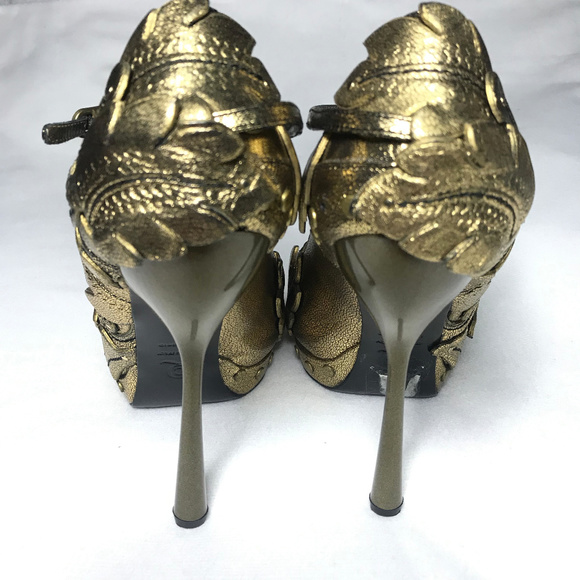AUT Couture Floral Applique platform heels - Picture 3 of 8